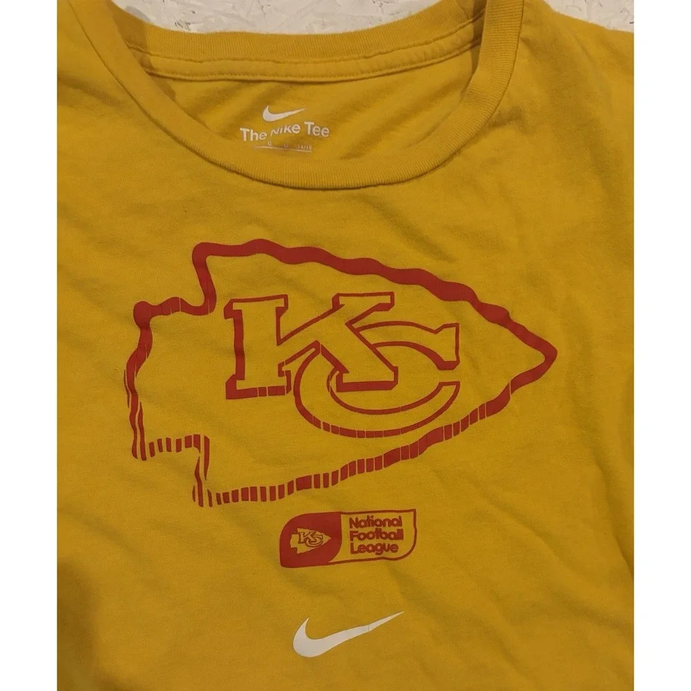 Nike Kansas‎ City Chiefs Short Sleeve Shirt Youth Boys Large Yellow NFL Football